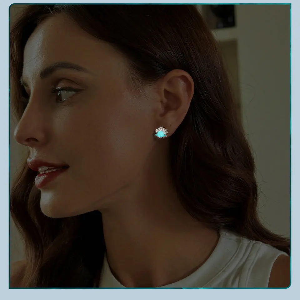 925 Sterling Stud Glowing in the Dark
