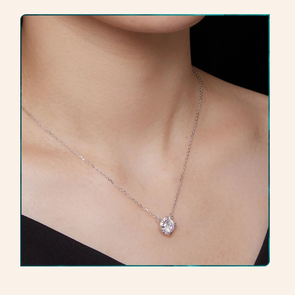 Necklace 925 Sterling Silver 1 Carat Round Moissanite