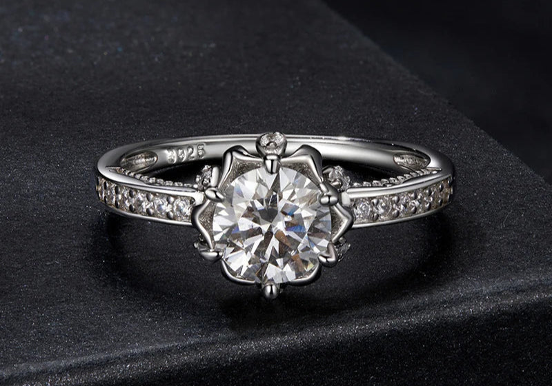 Moissanite Flower Ring 1ct Silver 925